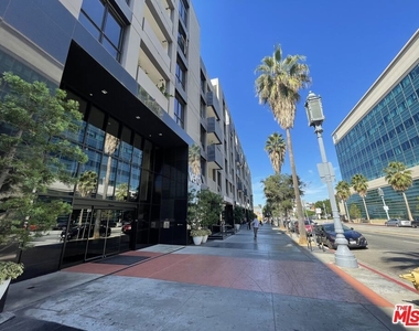 1234 Wilshire Boulevard - Photo Thumbnail 14
