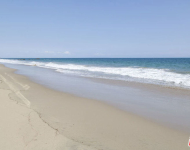 25366 Malibu Road - Photo Thumbnail 1