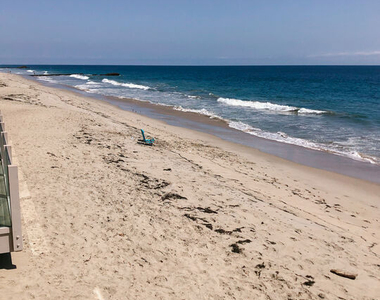 25366 Malibu Road - Photo Thumbnail 21