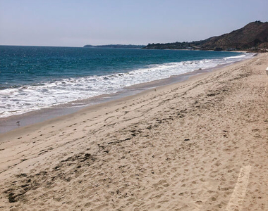 25366 Malibu Road - Photo Thumbnail 23