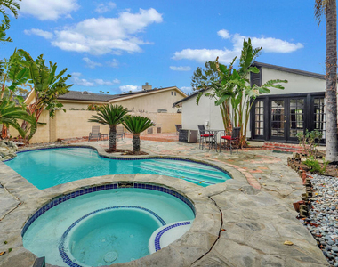 5155 Densmore Avenue - Photo Thumbnail 21