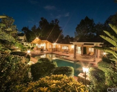 4949 Palomar Drive - Photo Thumbnail 9