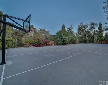 4949 Palomar Drive - Photo Thumbnail 16