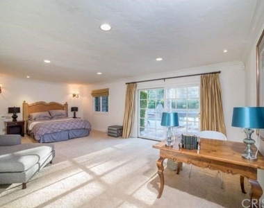 4949 Palomar Drive - Photo Thumbnail 34