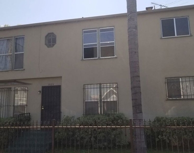 1414 W 25th Street - Photo Thumbnail 1