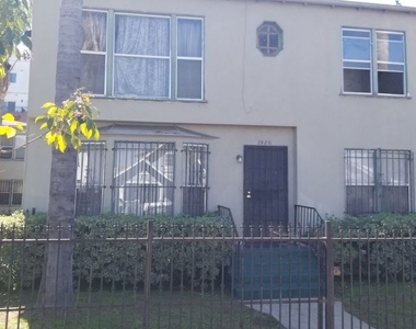 1414 W 25th Street - Photo Thumbnail 11