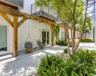 527 Molino Street - Photo Thumbnail 19