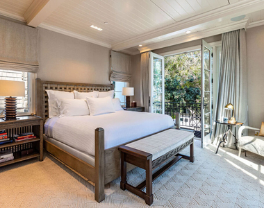 127 Hollister Avenue - Photo Thumbnail 8