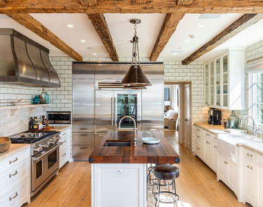 127 Hollister Avenue - Photo Thumbnail 3