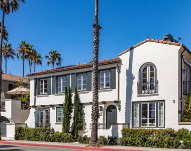 127 Hollister Avenue - Photo Thumbnail 2