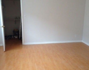 216 S Rexford Drive - Photo Thumbnail 6