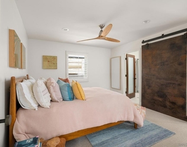 1370 Neptune - Photo Thumbnail 9