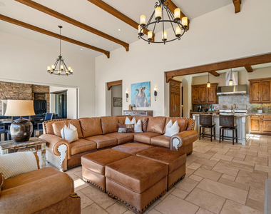 43 Mount San Jacinto Circle - Photo Thumbnail 13