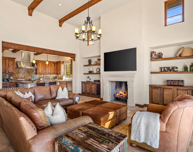 43 Mount San Jacinto Circle - Photo Thumbnail 8