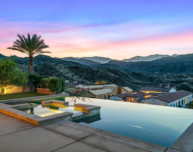 43 Mount San Jacinto Circle - Photo Thumbnail 2
