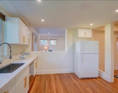 1377 Knoll Road - Photo Thumbnail 2