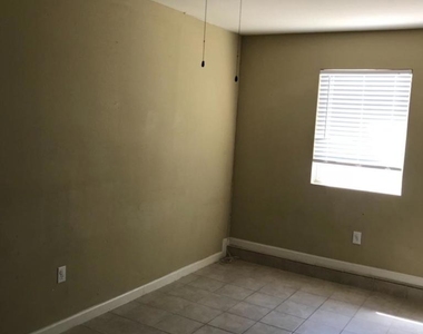 49084 Violet Street - Photo Thumbnail 10