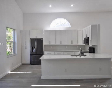 5 Lake Eden Drive - Photo Thumbnail 1