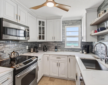 4511 S Ocean Boulevard - Photo Thumbnail 7