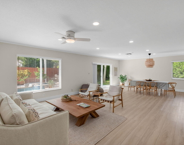 802 Mallard Drive - Photo Thumbnail 15