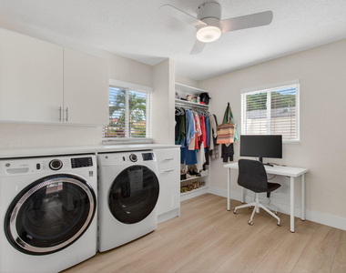 802 Mallard Drive - Photo Thumbnail 35