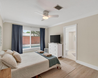 802 Mallard Drive - Photo Thumbnail 31