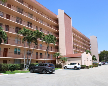 14671 Bonaire Boulevard - Photo Thumbnail 19