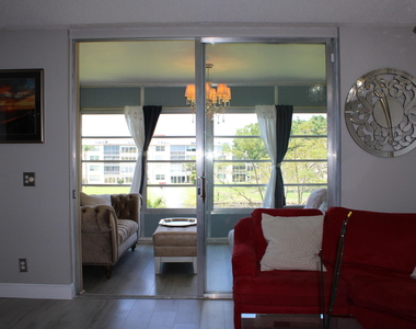14671 Bonaire Boulevard - Photo Thumbnail 6