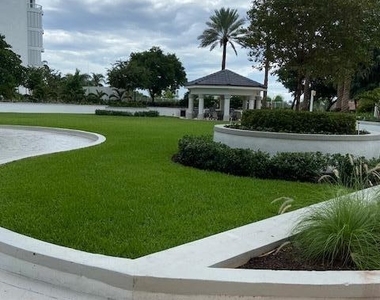 21055 Yacht Club Drive - Photo Thumbnail 38