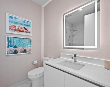 220 Lake Shore Drive - Photo Thumbnail 30