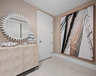 220 Lake Shore Drive - Photo Thumbnail 17