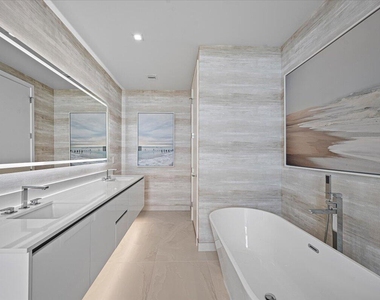220 Lake Shore Drive - Photo Thumbnail 25
