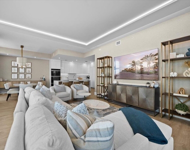 220 Lake Shore Drive - Photo Thumbnail 10