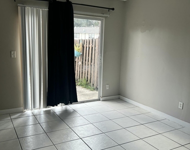 5154 Breckenridge Place - Photo Thumbnail 7