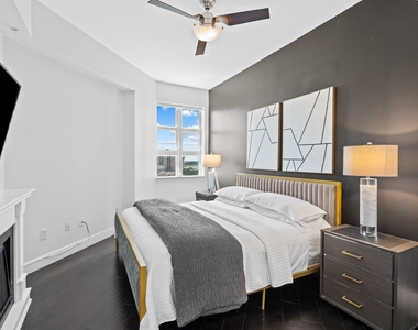 403 S Sapodilla Avenue - Photo Thumbnail 5