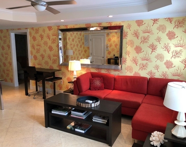 251 Oleander Avenue - Photo Thumbnail 1