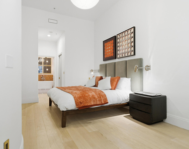 801 S Olive Avenue - Photo Thumbnail 22