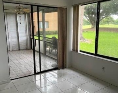 11234 Green Lake Drive - Photo Thumbnail 13