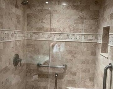 11234 Green Lake Drive - Photo Thumbnail 4