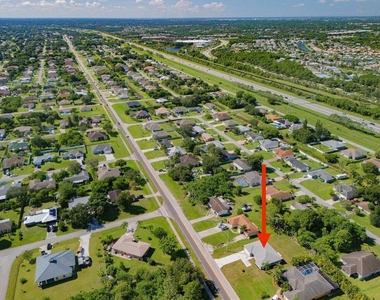 574 Nw Bayshore Boulevard - Photo Thumbnail 9