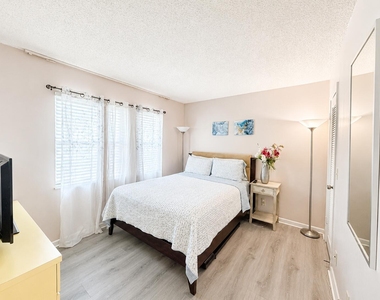 1630 Embassy Drive - Photo Thumbnail 10