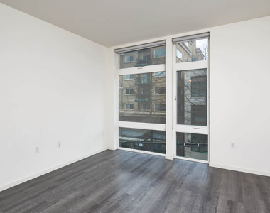 320 East Pine - Photo Thumbnail 6