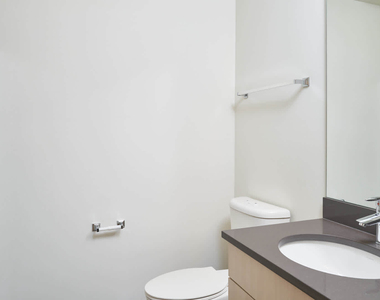 320 East Pine - Photo Thumbnail 8