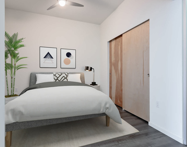 320 East Pine - Photo Thumbnail 9