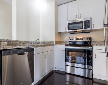 612 S. Flower Street - Photo Thumbnail 10