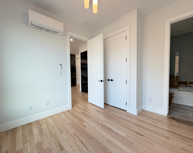 193 Withers Street - Photo Thumbnail 5
