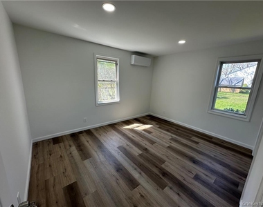 68 Massachusetts Avenue - Photo Thumbnail 6