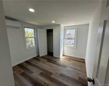 68 Massachusetts Avenue - Photo Thumbnail 4