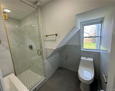 68 Massachusetts Avenue - Photo Thumbnail 9