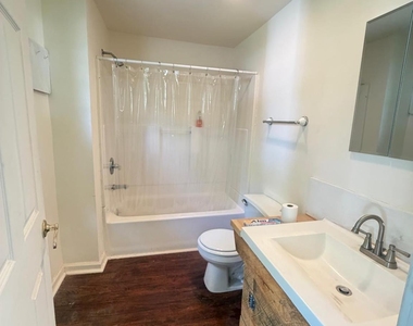 35 Starr Avenue - Photo Thumbnail 13